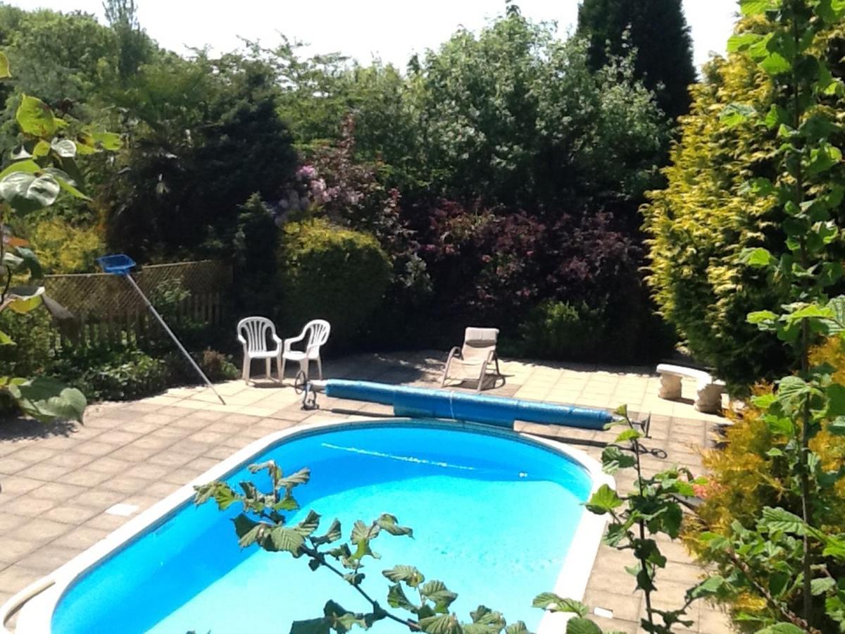 Tudor Lodge With Pool & Bbq Cabin Liskeard Extérieur photo