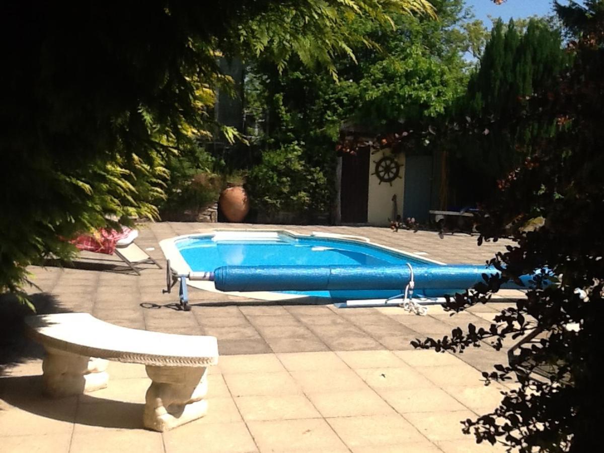 Tudor Lodge With Pool & Bbq Cabin Liskeard Extérieur photo